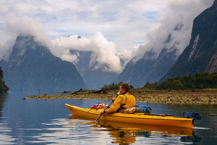 sea kayak in Milford Sound, New Zealand
Słowa kluczowe: active activity destination dressed fun funny hat health healthy hobby island kayak kayaking lagoon leisure lifestyle maldives marine miami natural nature nautical new ocean one outdoor paddler paddling park people samui sea sport sunglasses sunset touris