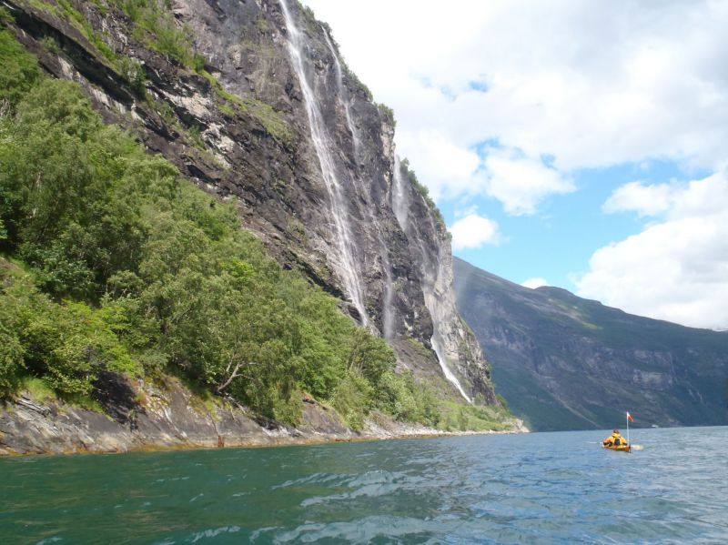 Siedem Sióstr
Norwegia, Geirangerfiorden. fot. Krzysztof Ptasiński.
pkt:12
Mariusz Zieliński
