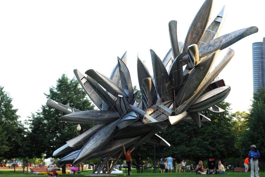 Canoe Statue
Zofia Tuła
Nancy Rubins, Chicago
