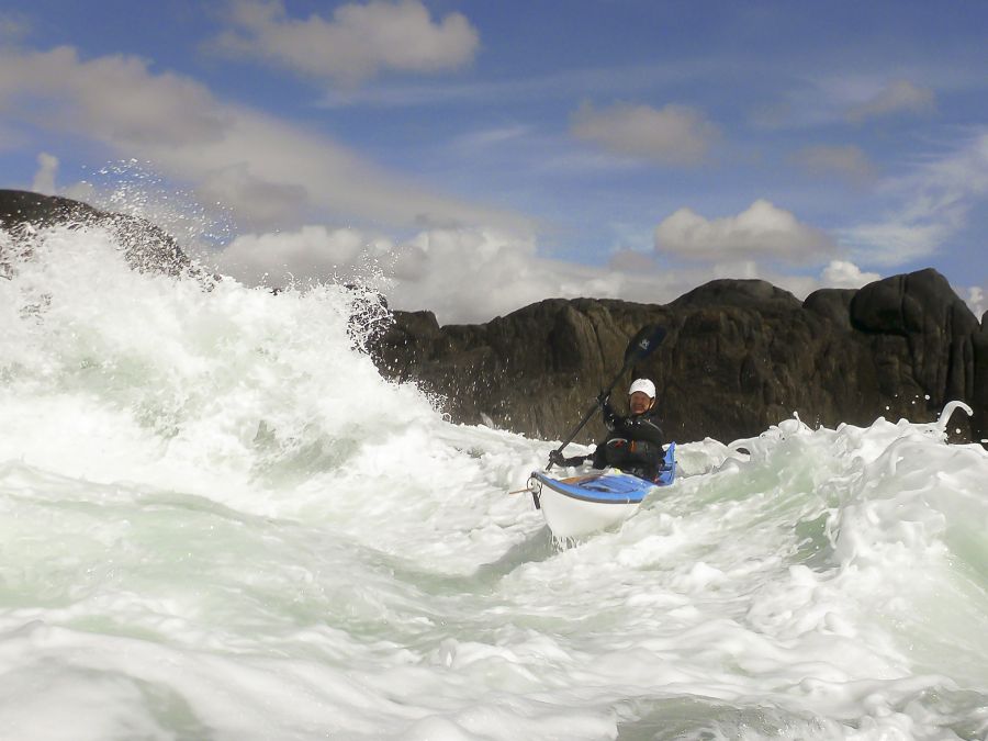 breaking waves
Autor Ivar Kim Røkke
