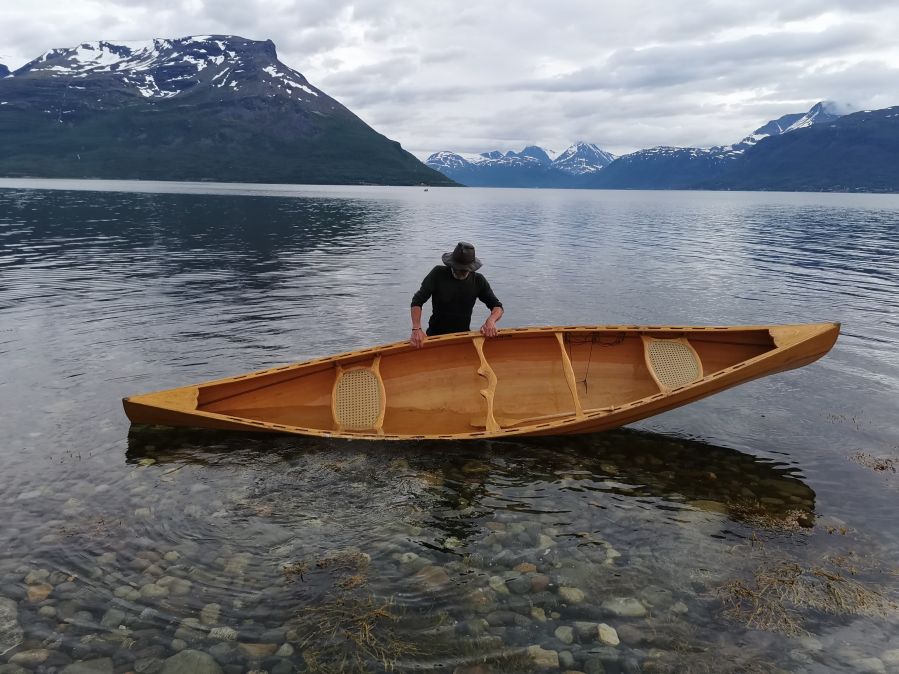 po wywrotce. Lyngenfjorden, Norwegia Polnocna
Słowa kluczowe: kanu fiord Norwegia