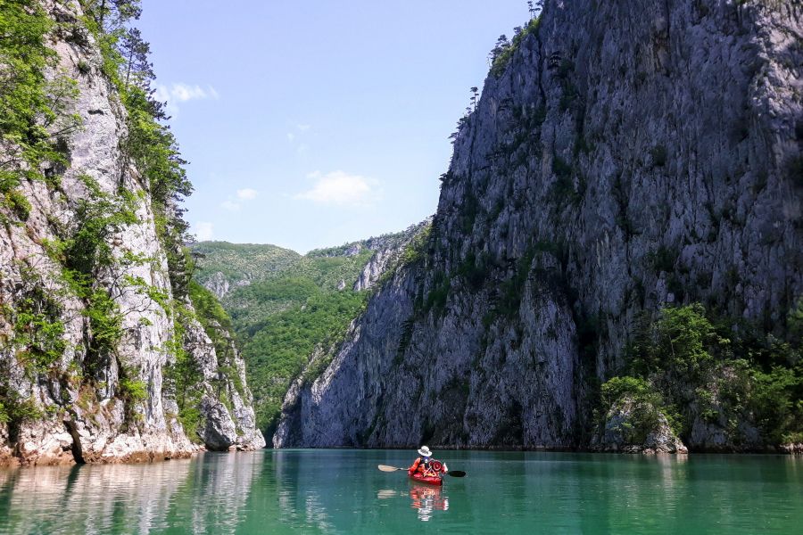 Kanion Driny w górach Tara
Drina na granicy Bośni i Hercegowiny z Serbią
Słowa kluczowe: Drina, Bośnia i Hercegowina, Serbia, góry Tara