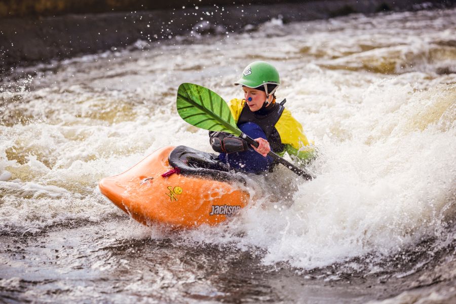 Fala 29
Freestyle w wykonaniu Gosi Witczak
Słowa kluczowe: Troja Praga freestyle kajak whitewater