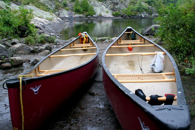 Dalles Rapids--przed portażem
fot. Jacek D. Kozłowski
Portaż koło Dalles Rapids--French River, Ontario.
Słowa kluczowe: Ontario